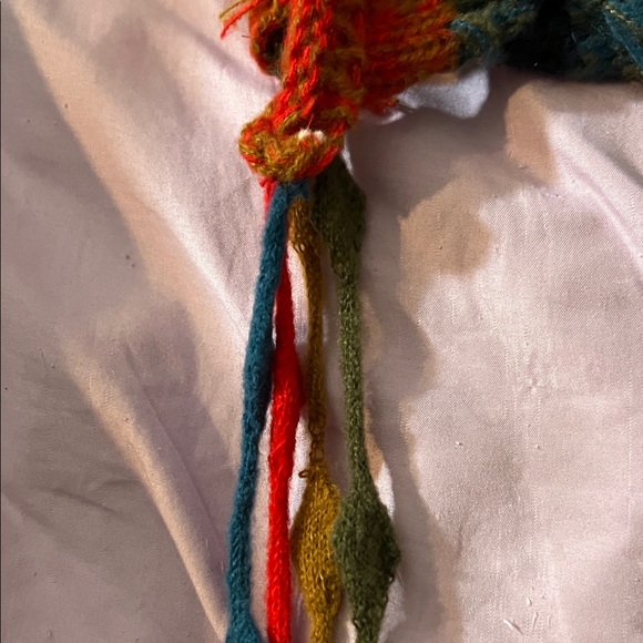SHEIN Colorful Knit Hat with Tassels-NWOT - Picture 5 of 7